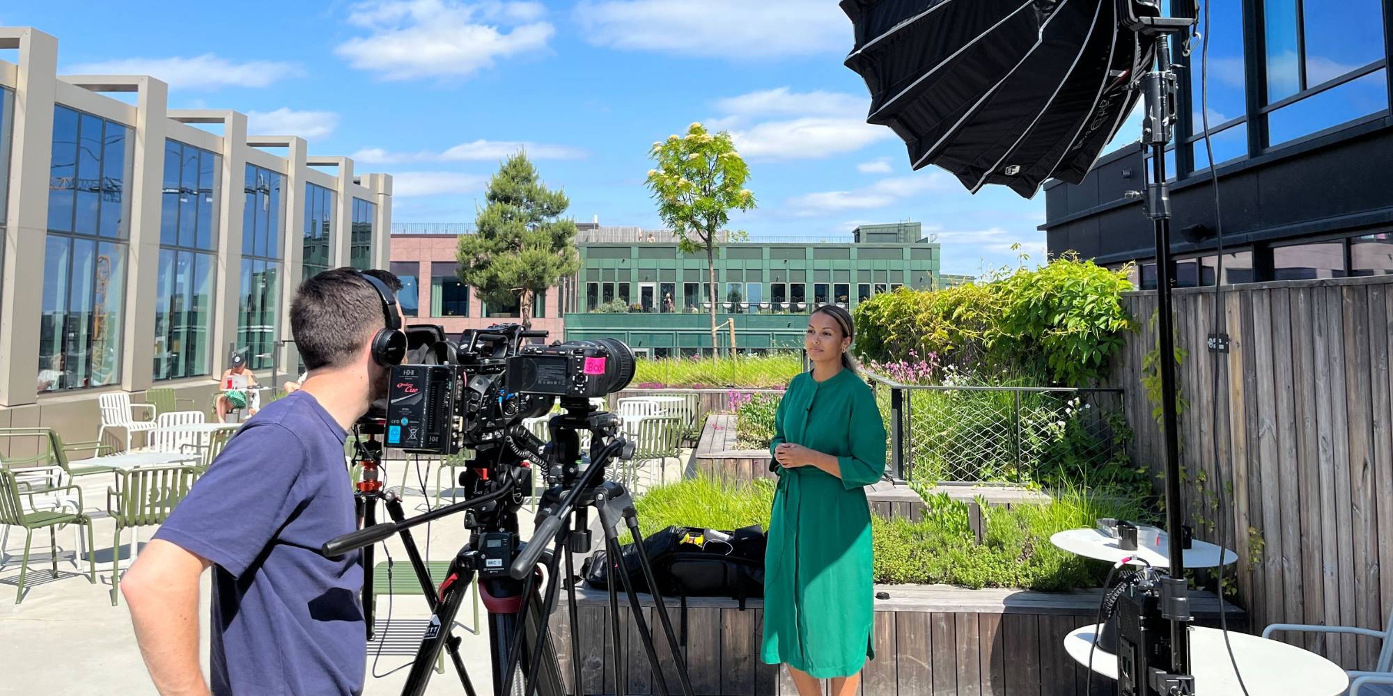 camera-man-filming-woman